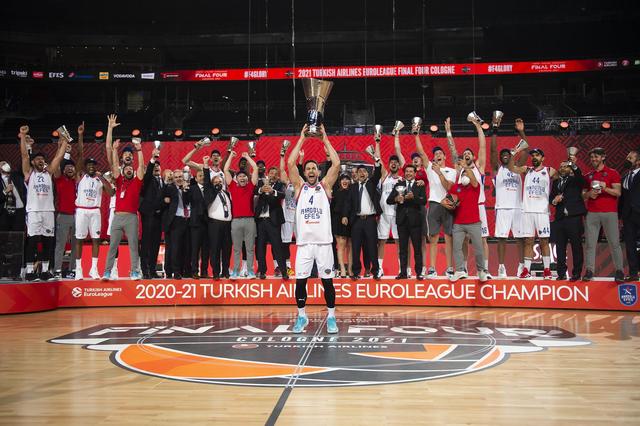 官方：前国脚王新欣成为苏超连云港队主教练（官宣：前国脚王新欣出任苏超连云港队主帅）