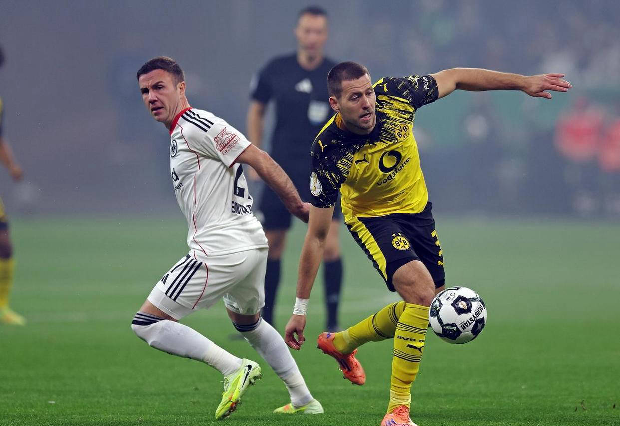 每体：巴萨内部分析过凯恩的情况，双方都不急于采取行动（每体：巴萨已就凯恩进行内部评估，双方暂不急于推进）