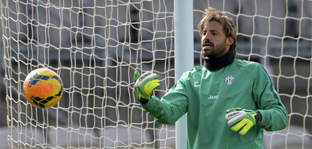 杰拉德：必须尊重萨拉赫的感受，他渴望为球队出力（杰拉德：应尊重萨拉赫意愿，他盼为球队贡献力量）