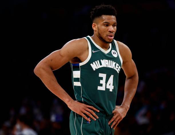 记者：曼联准备正式报价谢什科，球员只想加盟曼联（记者：曼联将提交谢什科正式报价，球员只愿投奔红魔）