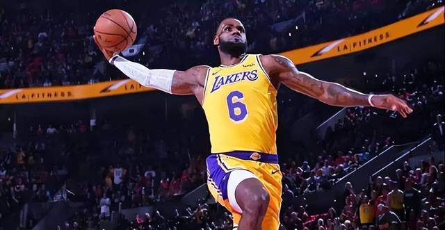 贺希宁在招笑这个赛道已经越走越远了，估计这会人设已经改不回去了（贺希宁在搞笑这条赛道越走越远，人设恐怕已难回头）