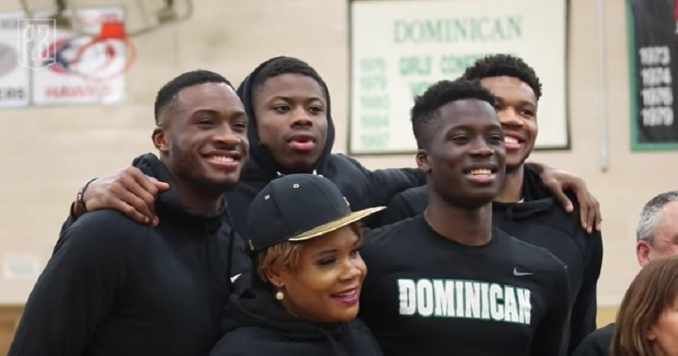 德天空：施洛特贝克因脚伤将缺席对阵卢森堡，有可能退出集训（德天空：施洛特贝克脚伤无缘战卢森堡，或将退出本期集训）